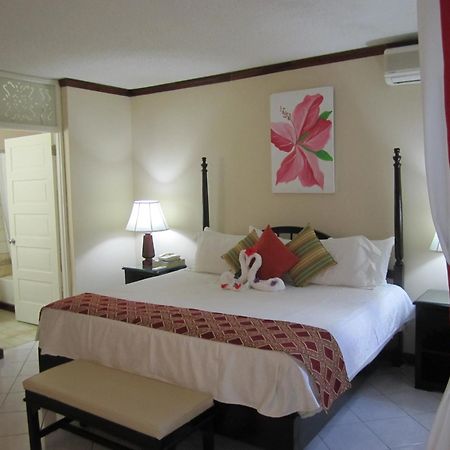 רנאוויי ביי Franklyn D Resort & Spa All Inclusive מראה חיצוני תמונה