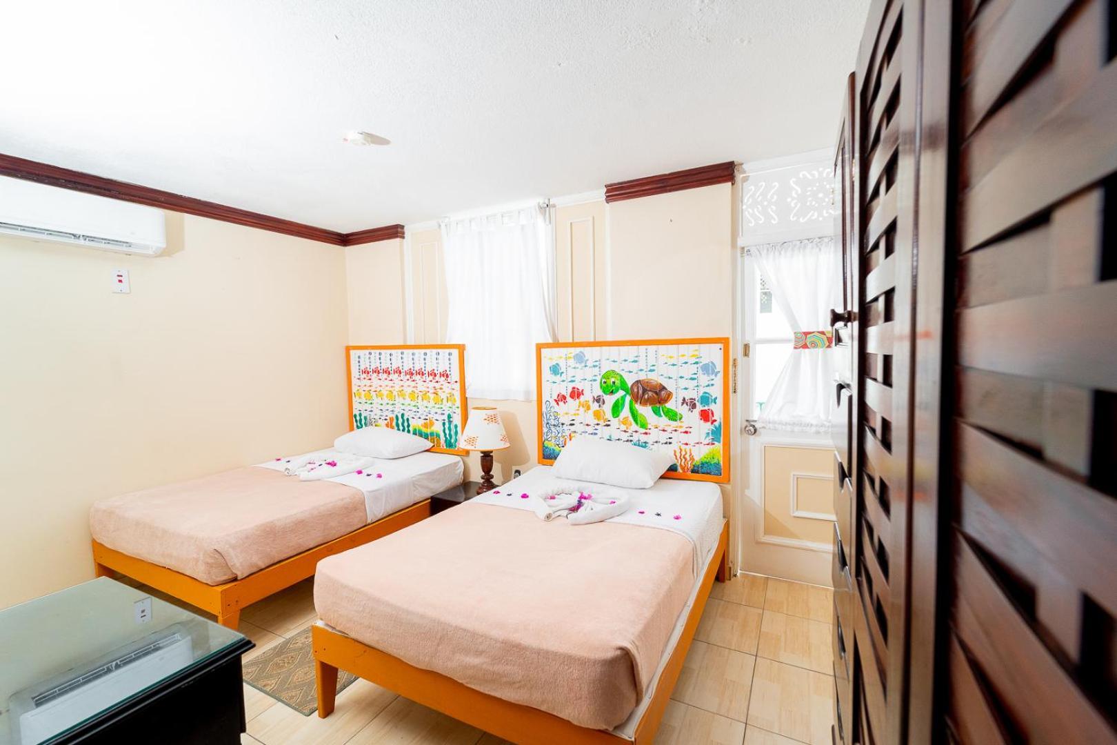 רנאוויי ביי Franklyn D Resort & Spa All Inclusive מראה חיצוני תמונה