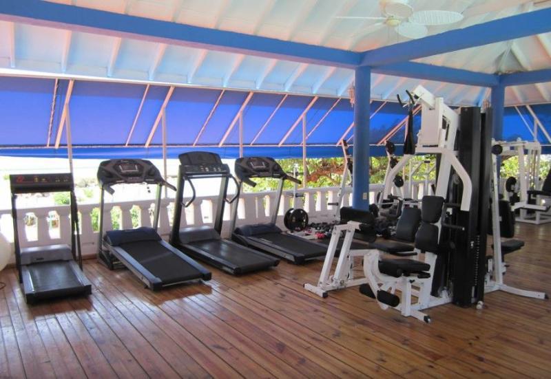 רנאוויי ביי Franklyn D Resort & Spa All Inclusive מראה חיצוני תמונה